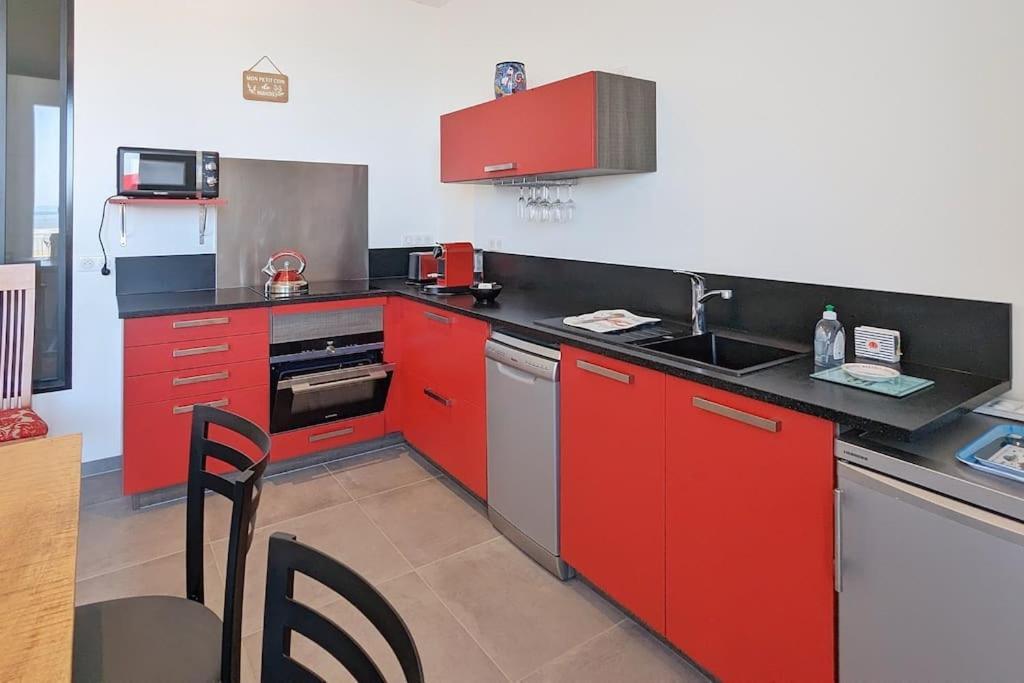 Appartement Pour 3 Personnes Sur La Plage Les Pieds Dans Leau Plonevez-Porzay ภายนอก รูปภาพ