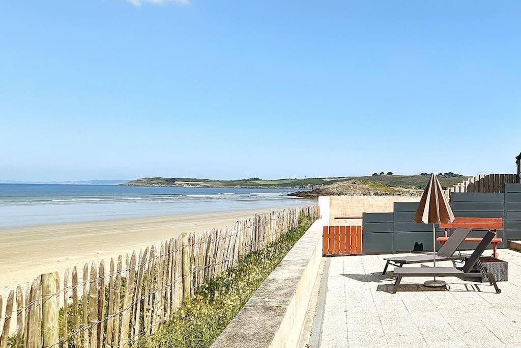 Appartement Pour 3 Personnes Sur La Plage Les Pieds Dans Leau Plonevez-Porzay ภายนอก รูปภาพ