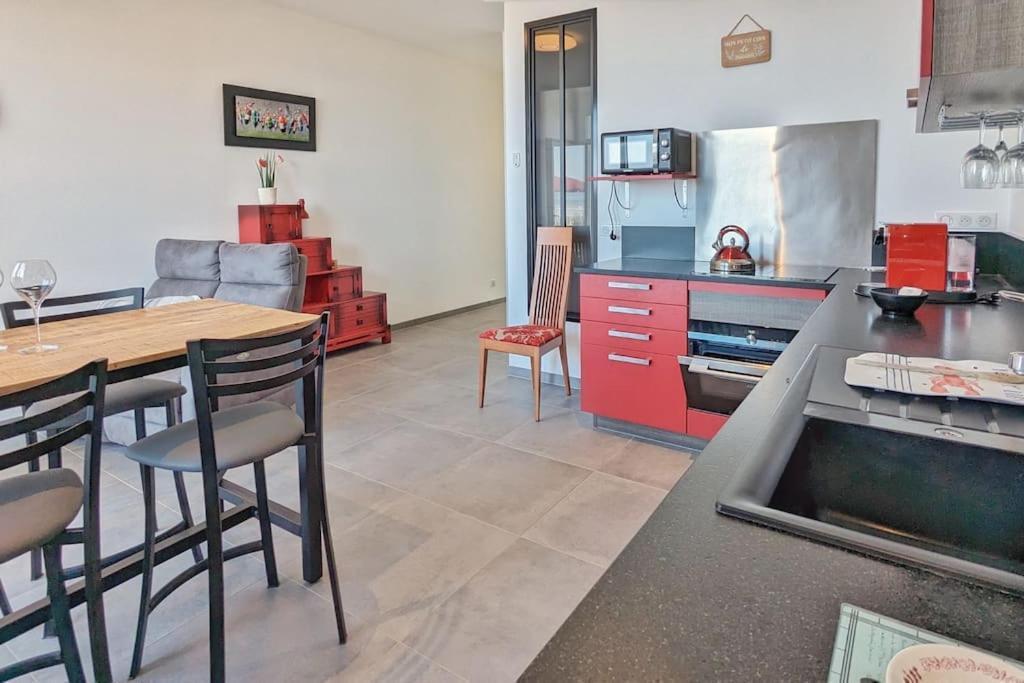 Appartement Pour 3 Personnes Sur La Plage Les Pieds Dans Leau Plonevez-Porzay ภายนอก รูปภาพ
